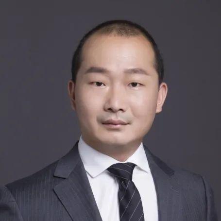 业务领域:房地产, 私募股权与投资基金, 资产证券化与金融产品周洁娴